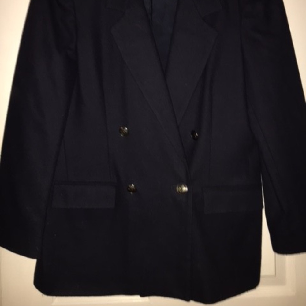 Blazer - Picture 2 of 2